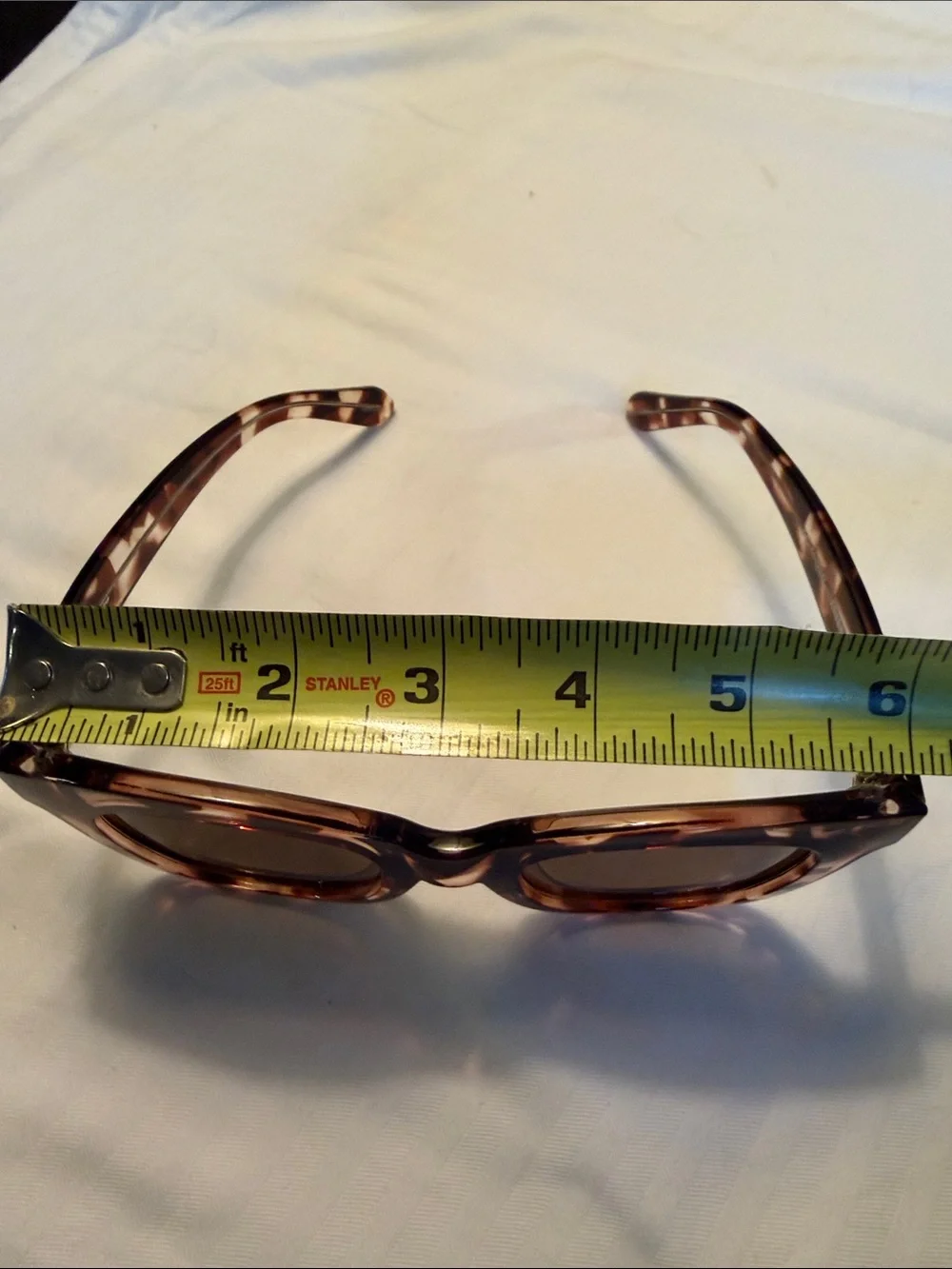 QUAY Tortoiseshell Cat-Eye Sunglasses - Brown